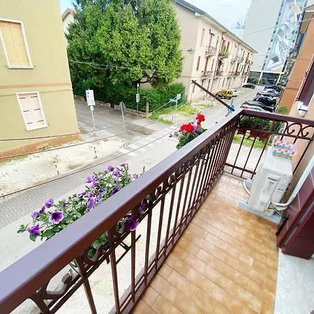 Apartment Gris Apartment: Venice Mestre
