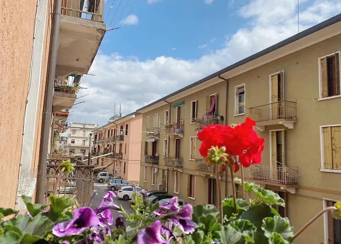 Gris Apartment: Venice * Mestre