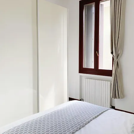 Gris Apartment: Venice Daire *